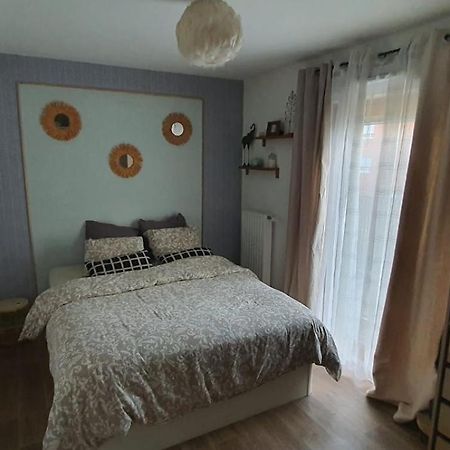 Appartement T3 A Saint-Denis المظهر الخارجي الصورة