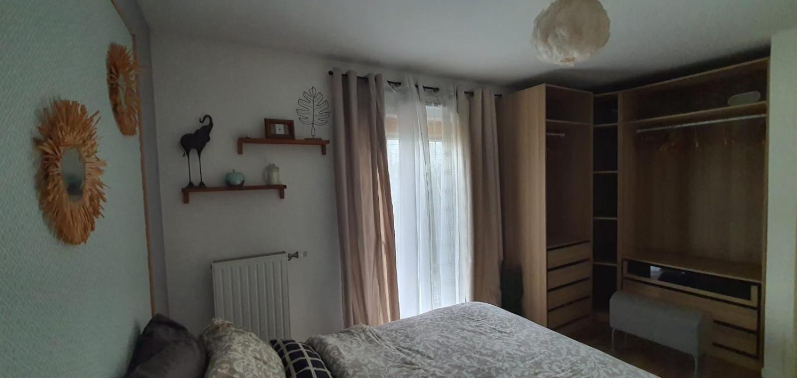 Appartement T3 A Saint-Denis المظهر الخارجي الصورة